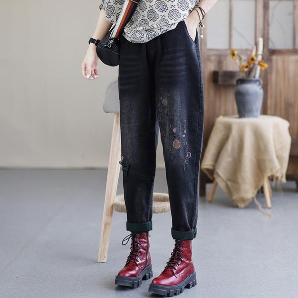 women's jeans 2021 autumn women retro slim-type elasticity denim pants ladies elastic waist embroidery casual trousers, Blue
women's jeans 2021 autumn women retro slim-type elasticity denim pants ladies elastic waist embroidery casual trousers, Blue