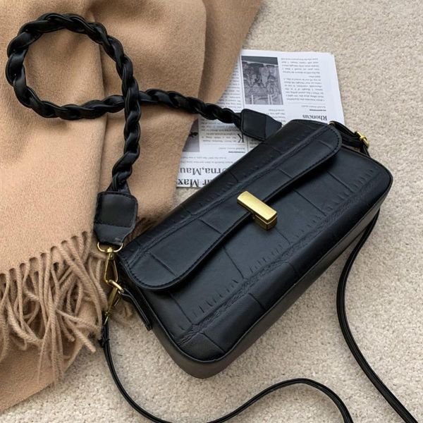 hand bags women latest style shoulder bag luxury handbags designer totes all-match high capacity crossbody
hand bags women latest style shoulder bag luxury handbags designer totes all-match high capacity crossbody