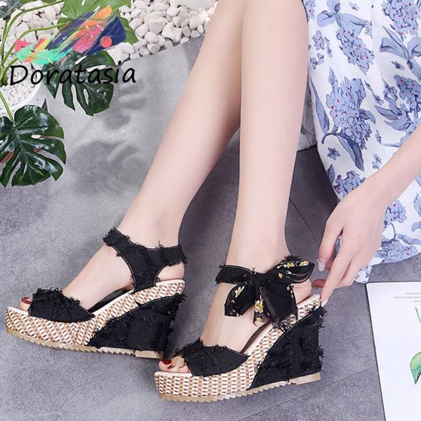female sandals solid ankle lace up peep toe platform women wedges vintage casual shoes woman, Black
female sandals solid ankle lace up peep toe platform women wedges vintage casual shoes woman, Black