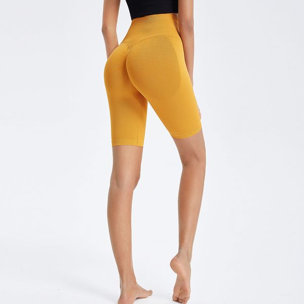 2021 net red peach hip fitness pants women's high waist five point tight sports seamless lifting yoga pants, Black;white
2021 net red peach hip fitness pants women's high waist five point tight sports seamless lifting yoga pants, Black;white