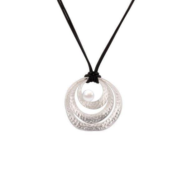 mix color round pendant necklace jewelry accessories for women ethnic black leather chain long sweater 2021 necklaces, Silver
mix color round pendant necklace jewelry accessories for women ethnic black leather chain long sweater 2021 necklaces, Silver