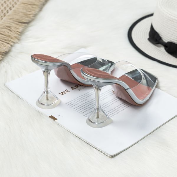 2021 new designer pvc transparent slippers women perspex high heels summer party ladies clear band crystal shoes plus size shsdge, Black
2021 new designer pvc transparent slippers women perspex high heels summer party ladies clear band crystal shoes plus size shsdge, Black