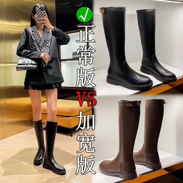 plus oversized 41-43 children 2021 new flat bottomed high tube knight small knee length boots, Black
plus oversized 41-43 children 2021 new flat bottomed high tube knight small knee length boots, Black