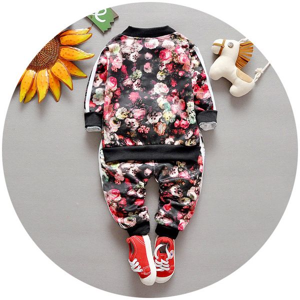 new fashion kids sports suit baby girls 2pcs clothing set jacket + pants boys casual tracksuits clothes aged 0-3 years, White
new fashion kids sports suit baby girls 2pcs clothing set jacket + pants boys casual tracksuits clothes aged 0-3 years, White