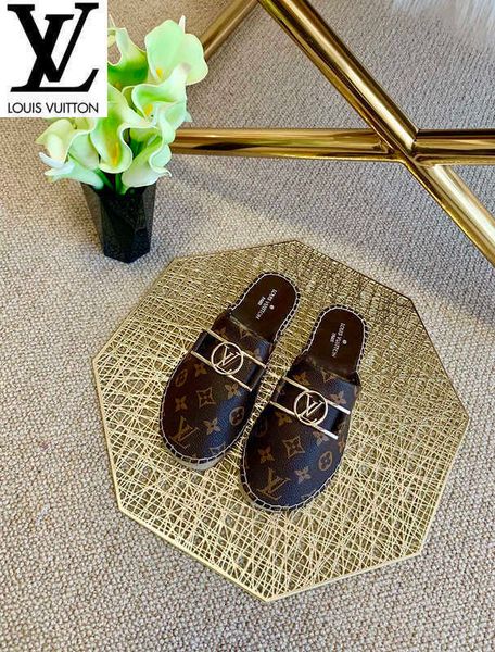 handmade slippers shoes designer walking tennis sandals luxury mules slides thongs women casual 38e1, Black;white
handmade slippers shoes designer walking tennis sandals luxury mules slides thongs women casual 38e1, Black;white