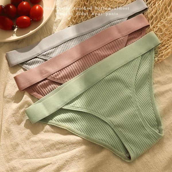women's panties 1 pcs solid color ladies seamless cotton breathable comfortable underwear low waist briefs lingerie for female, Black;pink
women's panties 1 pcs solid color ladies seamless cotton breathable comfortable underwear low waist briefs lingerie for female, Black;pink