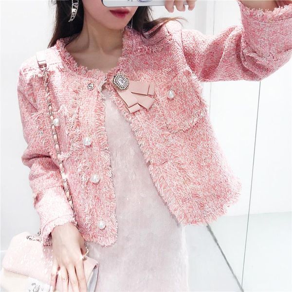 women's jackets 2021autumn women pink color o-neck long sleeve pearl beading buttons gem rhinestone bow patched tweed woolen short coat, Black;brown
women's jackets 2021autumn women pink color o-neck long sleeve pearl beading buttons gem rhinestone bow patched tweed woolen short coat, Black;brown