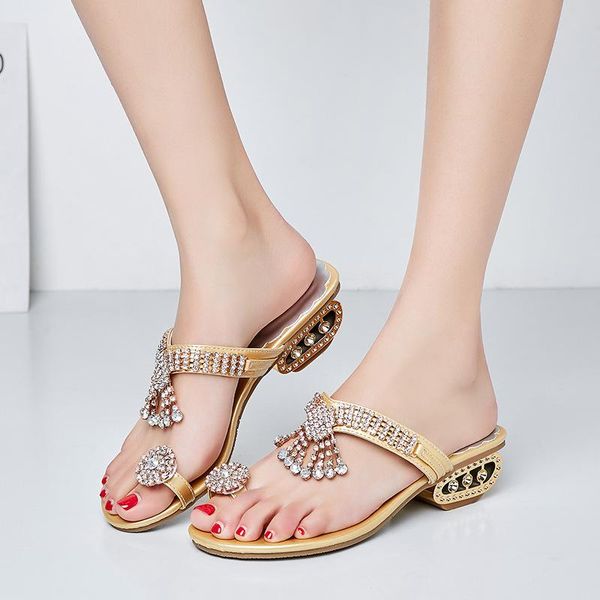 sandals women 2021 european and american fashion women's flip flops rhinestone large size slippers, Black
sandals women 2021 european and american fashion women's flip flops rhinestone large size slippers, Black