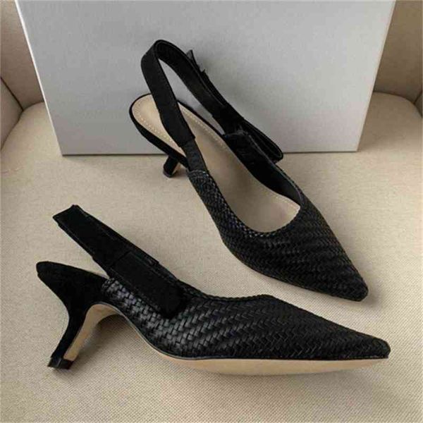 sandals luxury designer women's high-heeled pure hand woven sandals fashion wild dress wedding shoes with boxl jw69, Black
sandals luxury designer women's high-heeled pure hand woven sandals fashion wild dress wedding shoes with boxl jw69, Black