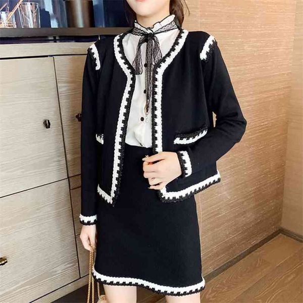 autumn winter vintage knitted two piece set women long sleeve cardigan coat + mini skirt clothing office lady suits 210514, White
autumn winter vintage knitted two piece set women long sleeve cardigan coat + mini skirt clothing office lady suits 210514, White