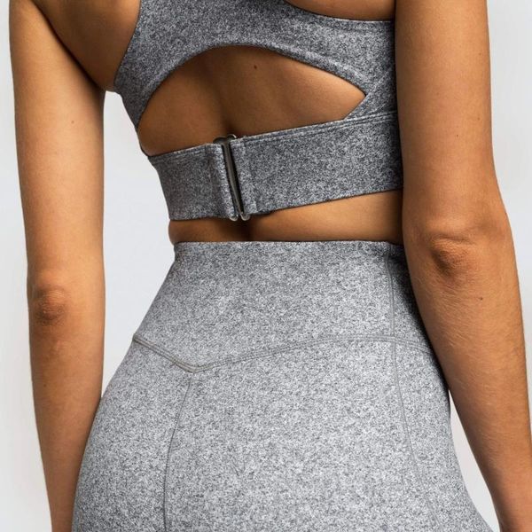 sleeveless 2 pcs set back buckle gym fitness underwear high waist leggings push up yoga clothes female sports suit 2021 outfit
sleeveless 2 pcs set back buckle gym fitness underwear high waist leggings push up yoga clothes female sports suit 2021 outfit