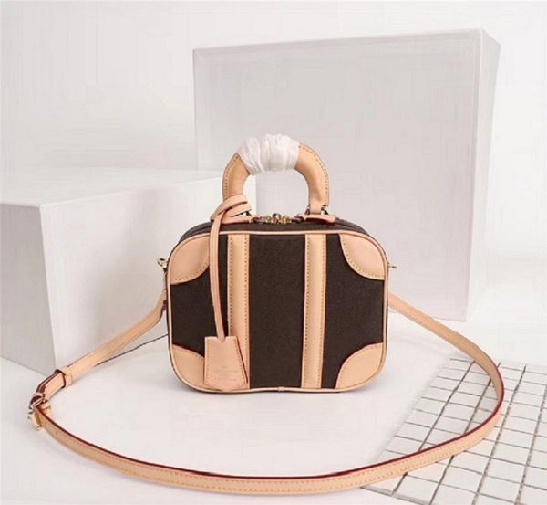 classic highs quality luxury designer ladies bag shoulder bags handbag leather chain messenger handbags ship
classic highs quality luxury designer ladies bag shoulder bags handbag leather chain messenger handbags ship