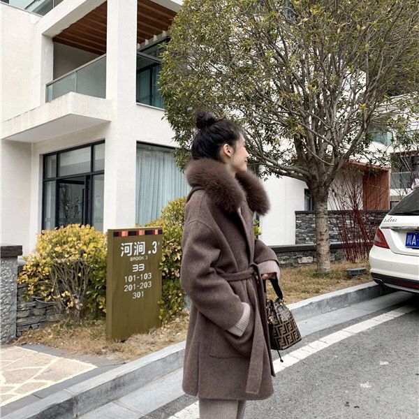 women's new oversized fox fur collar hooded double-sided cashmere coats mid-length 100% pure wool alpaca coat pockets, Black
women's new oversized fox fur collar hooded double-sided cashmere coats mid-length 100% pure wool alpaca coat pockets, Black
