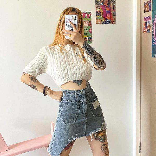 skirts 2021 hong kong flavor irregular skirt design sense tassel retro slim high waist denim female summer, Black
skirts 2021 hong kong flavor irregular skirt design sense tassel retro slim high waist denim female summer, Black