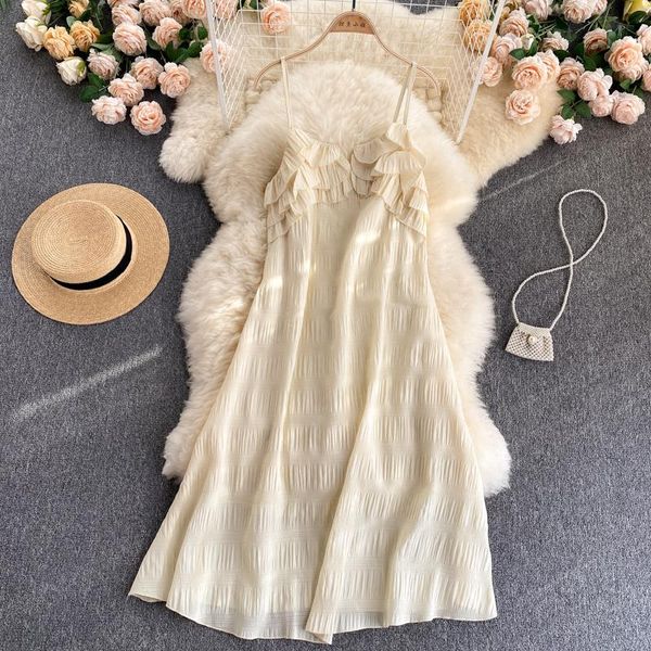 casual dresses 2021 summer dress seaside vacation vestidos female v-neck sweet slim chiffon suspender midi dk240, Black;gray
casual dresses 2021 summer dress seaside vacation vestidos female v-neck sweet slim chiffon suspender midi dk240, Black;gray