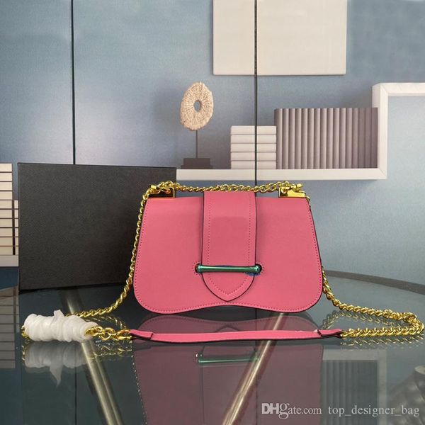 gold chain shoulder bags women luxurys designers crossbody bag leather material kill letter style design beautifulbagstore
gold chain shoulder bags women luxurys designers crossbody bag leather material kill letter style design beautifulbagstore