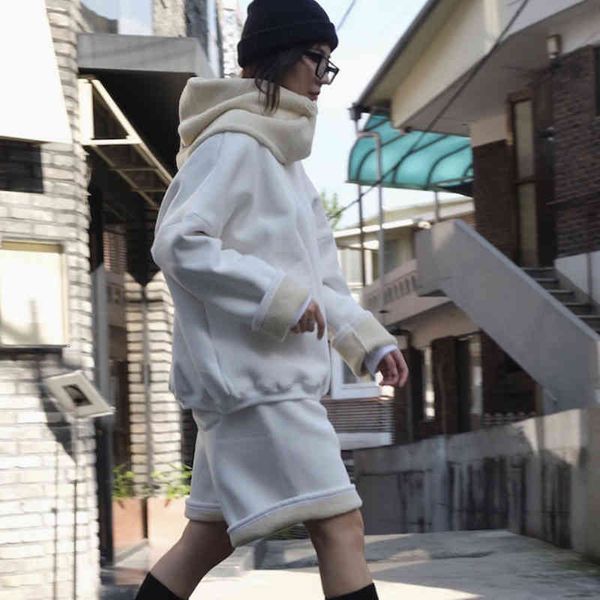 hoodie loose white three piece set for women o neck long sleeve high waist wide leg shorts thick cotton sets winter, Black
hoodie loose white three piece set for women o neck long sleeve high waist wide leg shorts thick cotton sets winter, Black