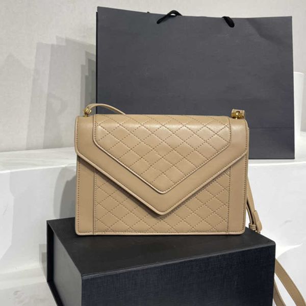 crossbody bag women retro quilted handbag envelope classic flap shoulder bags magnetic snap fastener genuine leather solid color
crossbody bag women retro quilted handbag envelope classic flap shoulder bags magnetic snap fastener genuine leather solid color