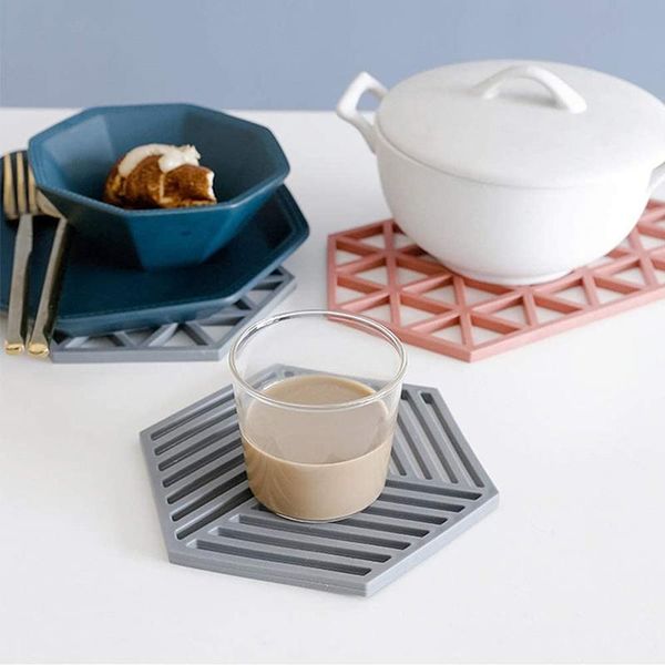 mats & pads 1pc silicone tableware insulation mat cup hexagon pad heat-insulated bowl placemat home decor desktop
mats & pads 1pc silicone tableware insulation mat cup hexagon pad heat-insulated bowl placemat home decor desktop