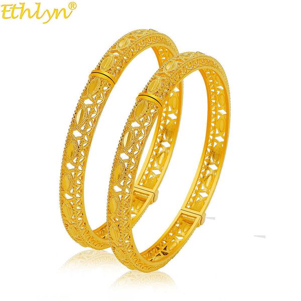 ethlyn 2pcs/lot gold color unusual exquisite women girls african bangles bracelet daily use wear my55 q0717, Black
ethlyn 2pcs/lot gold color unusual exquisite women girls african bangles bracelet daily use wear my55 q0717, Black