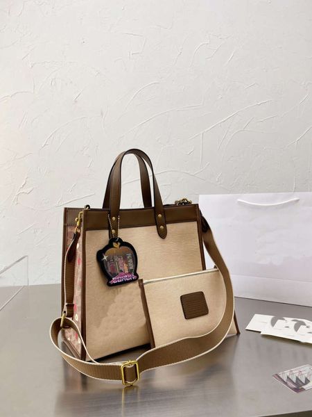 original luxury brand 2021 shopping bag summer ladies brown floral buckle classic fashion bucket bags
original luxury brand 2021 shopping bag summer ladies brown floral buckle classic fashion bucket bags