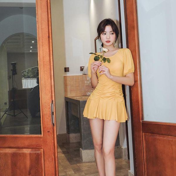 one-piece suits 2021 korean style female swimsuit swimdress women one piece swimwear push up padded bathingsuit summer beachwear
one-piece suits 2021 korean style female swimsuit swimdress women one piece swimwear push up padded bathingsuit summer beachwear