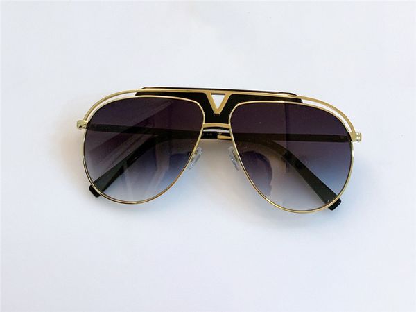 1033 new fashion sunglasses classic popular retro vintage oval frame shiny gold summer style uv400 eyewear come with box sunglasses, White;black
1033 new fashion sunglasses classic popular retro vintage oval frame shiny gold summer style uv400 eyewear come with box sunglasses, White;black