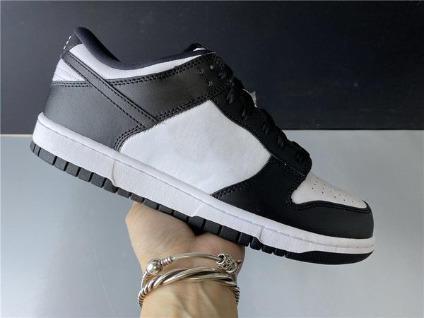 new men women with box skate shoes panda black white luxury designer trainer running walking sports sneakers
new men women with box skate shoes panda black white luxury designer trainer running walking sports sneakers