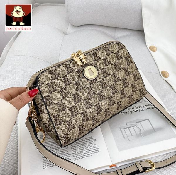 wholesale brand women shoulder bag retro printed leather messenger bags elegant atmosphere coffee fashion handbag contrast leathers handbags, Black;red
wholesale brand women shoulder bag retro printed leather messenger bags elegant atmosphere coffee fashion handbag contrast leathers handbags, Black;red