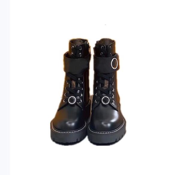 fashion trendy women's short boots front lace-up buckle low heel round head locomotive british martin white black
fashion trendy women's short boots front lace-up buckle low heel round head locomotive british martin white black