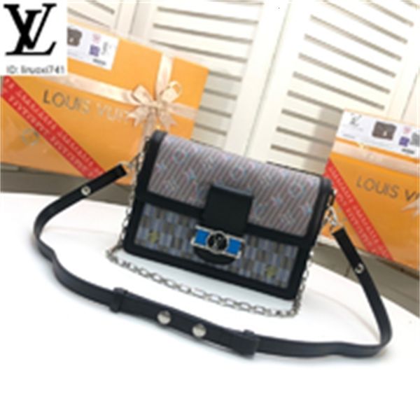 brand designer luxury 1m2h m55452 black medium print shoulder bag women handbags iconic bags handles shoulder bags totes cross body bag
brand designer luxury 1m2h m55452 black medium print shoulder bag women handbags iconic bags handles shoulder bags totes cross body bag