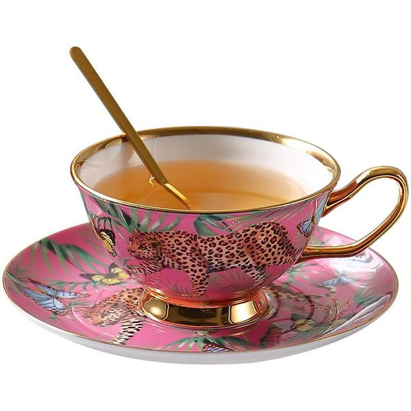 cups & saucers coffee set cup with gold 304 sus spoon handle water milk tea mugs drinking utensils wedding gift present box packaging
cups & saucers coffee set cup with gold 304 sus spoon handle water milk tea mugs drinking utensils wedding gift present box packaging