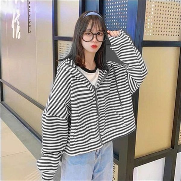 thin hooded short sweater women's 2021 autumn new korean net red versatile loose casual sunscreen jacket, Black
thin hooded short sweater women's 2021 autumn new korean net red versatile loose casual sunscreen jacket, Black