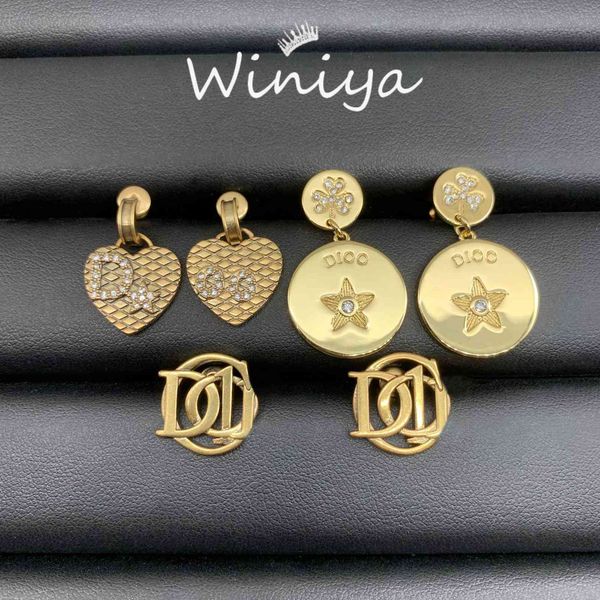 design jewelry earrings 2021 fashion brass letter diamond fashion s925 silver needle earrings, Golden
design jewelry earrings 2021 fashion brass letter diamond fashion s925 silver needle earrings, Golden