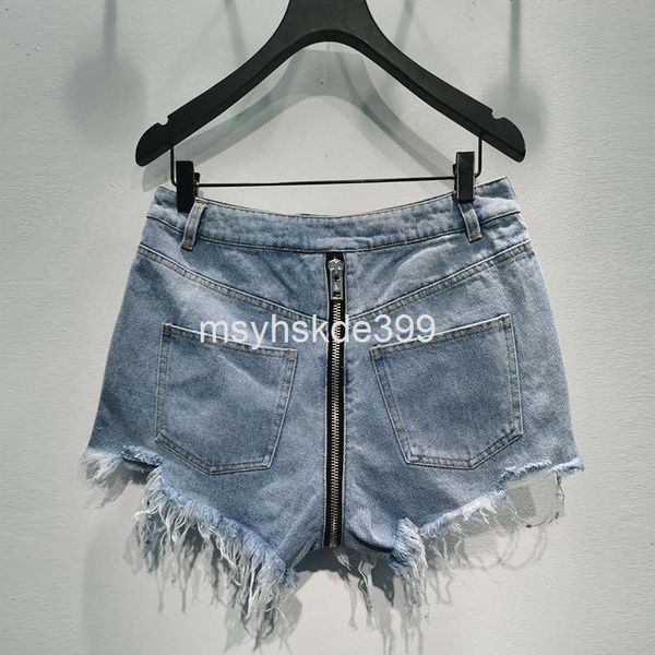women's jeans successively issued aw wang's spring and summer style with back zipper design, versatile slim fitting denim shorts,, Blue
women's jeans successively issued aw wang's spring and summer style with back zipper design, versatile slim fitting denim shorts,, Blue