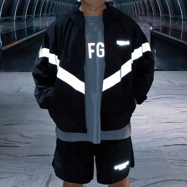 men's jackets reflective fog jacket men women 1:1 quality black windbreaker coat long ribbon essentials d7e1 9o66, Black;brown
men's jackets reflective fog jacket men women 1:1 quality black windbreaker coat long ribbon essentials d7e1 9o66, Black;brown