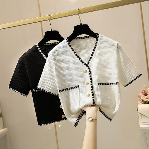 women's t-shirt 2021 summer v-neck short-sleeved ladies temperament short knit cardigan thin coat jacket, White
women's t-shirt 2021 summer v-neck short-sleeved ladies temperament short knit cardigan thin coat jacket, White