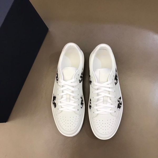 2021 selling shoes slippers fashion summer arrival quality men and women indoor outdoor beach sandals scuffs euro size 39-45 q4, Red;white
2021 selling shoes slippers fashion summer arrival quality men and women indoor outdoor beach sandals scuffs euro size 39-45 q4, Red;white