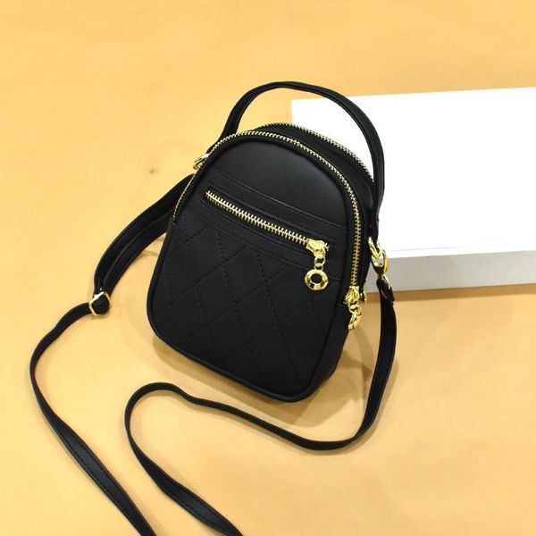 korean version 2021 new women's messenger bag simple sewing double-layer hand shopping light and small mobile phone
korean version 2021 new women's messenger bag simple sewing double-layer hand shopping light and small mobile phone