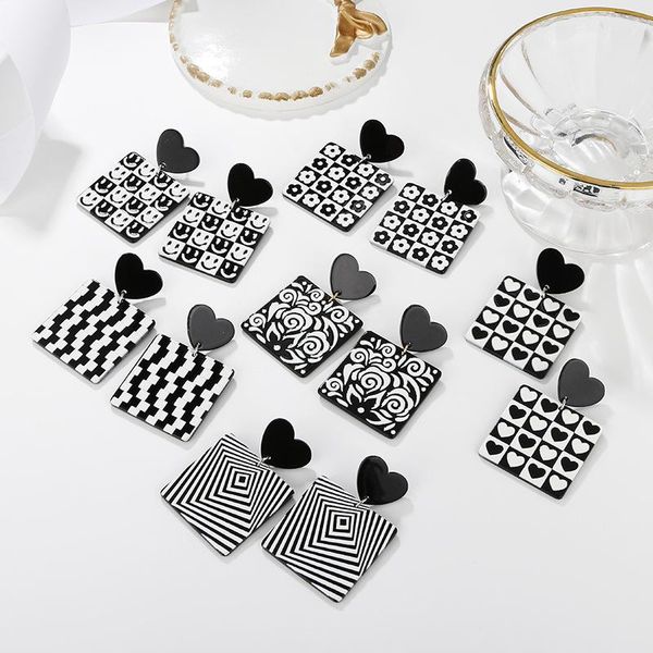 stud kaplan center personalized fashion love flower doodle acrylic irregular square earrings punk women, Golden;silver
stud kaplan center personalized fashion love flower doodle acrylic irregular square earrings punk women, Golden;silver