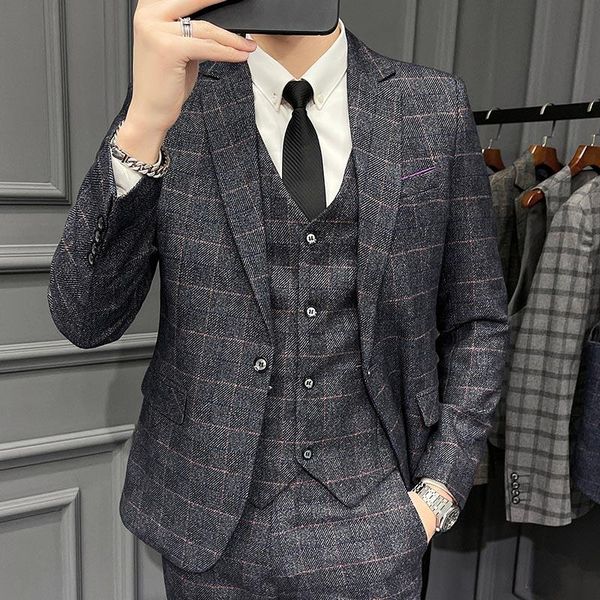 men's suits & blazers 5xl (jacket+vest+pants) dark plaid male suit classic fashion blazer men 3 pcs luxury party stage groomsmen tuxedo, White;black
men's suits & blazers 5xl (jacket+vest+pants) dark plaid male suit classic fashion blazer men 3 pcs luxury party stage groomsmen tuxedo, White;black