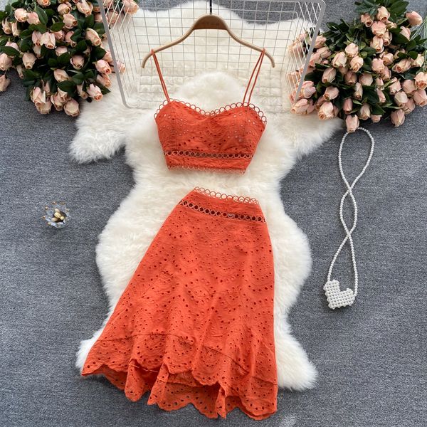 summer bohemian hollow out 2pcs set women v-neck spaghetti strap short + high waist ruffle mini skirt female suit 2021swimwear bat, Black;gray
summer bohemian hollow out 2pcs set women v-neck spaghetti strap short + high waist ruffle mini skirt female suit 2021swimwear bat, Black;gray