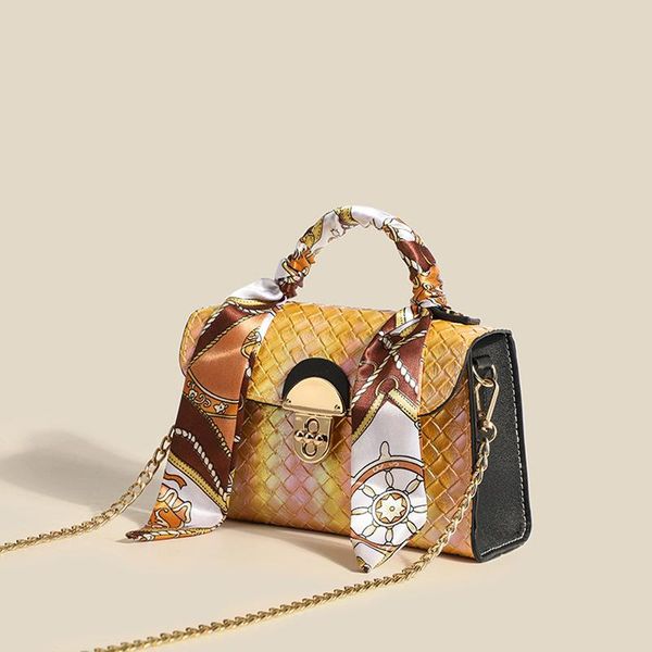 evening bags small square bag 2021 woven pattern chain shoulder messenger spring and summer simple lock women's
evening bags small square bag 2021 woven pattern chain shoulder messenger spring and summer simple lock women's