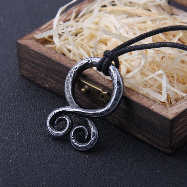 pendant necklaces iron color viking odin rune necklace with stainless steel chain as men gift, Silver
pendant necklaces iron color viking odin rune necklace with stainless steel chain as men gift, Silver