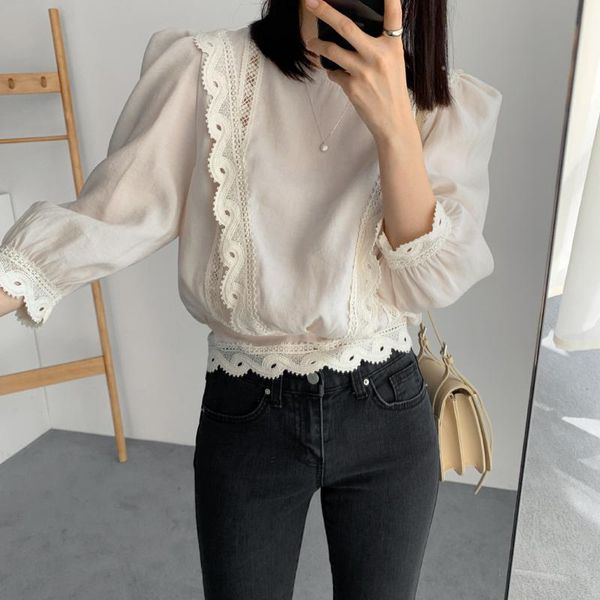 women's blouses & shirts 2021 spring vintage white shirt female oversize women lace girls blouse summer plus size femme blusas
women's blouses & shirts 2021 spring vintage white shirt female oversize women lace girls blouse summer plus size femme blusas