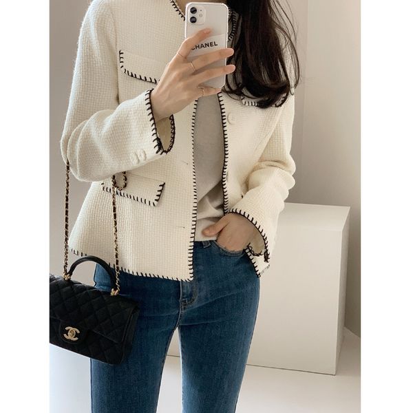 south korea dongdamen autumn and winter new thickened fashion contrast color small fragrance coat, Black
south korea dongdamen autumn and winter new thickened fashion contrast color small fragrance coat, Black