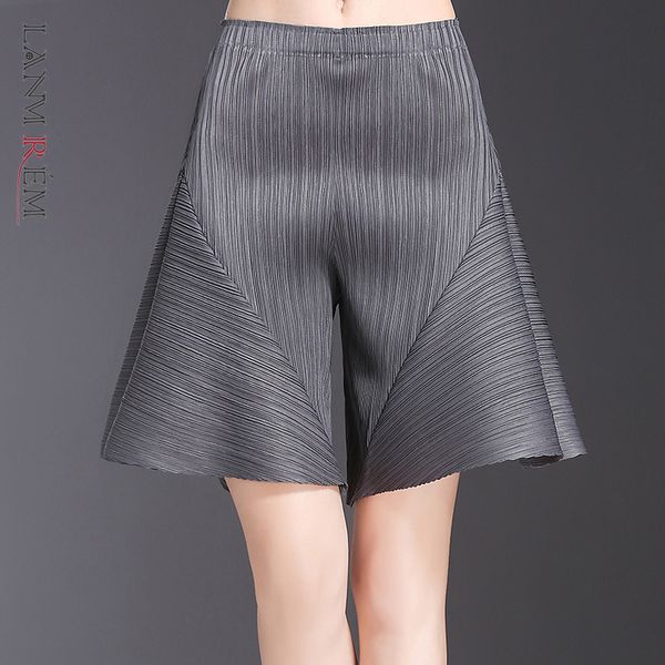 women black pleaated big size wide leg shorts high waist loose fit trosers fashion tide summer 2e1589 210507, White;black
women black pleaated big size wide leg shorts high waist loose fit trosers fashion tide summer 2e1589 210507, White;black