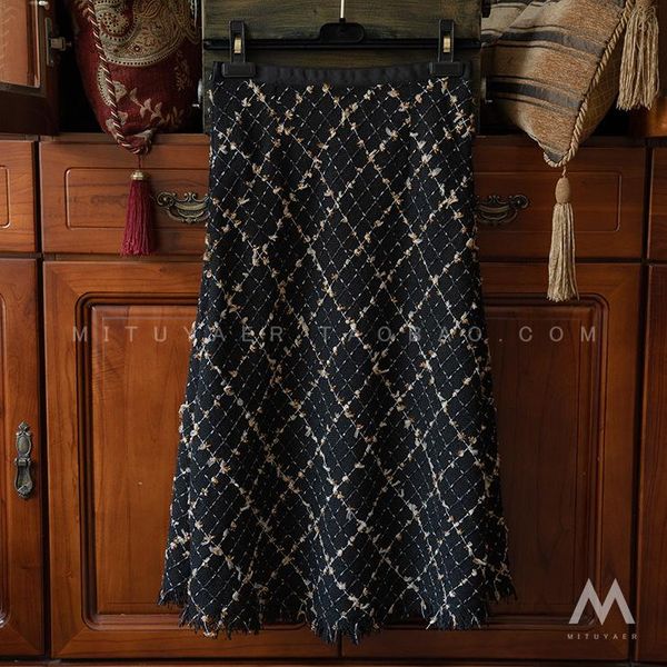 ladies plaid skirt exquisite gold silk woven tassel 2021 women's clothing skirts, Black
ladies plaid skirt exquisite gold silk woven tassel 2021 women's clothing skirts, Black