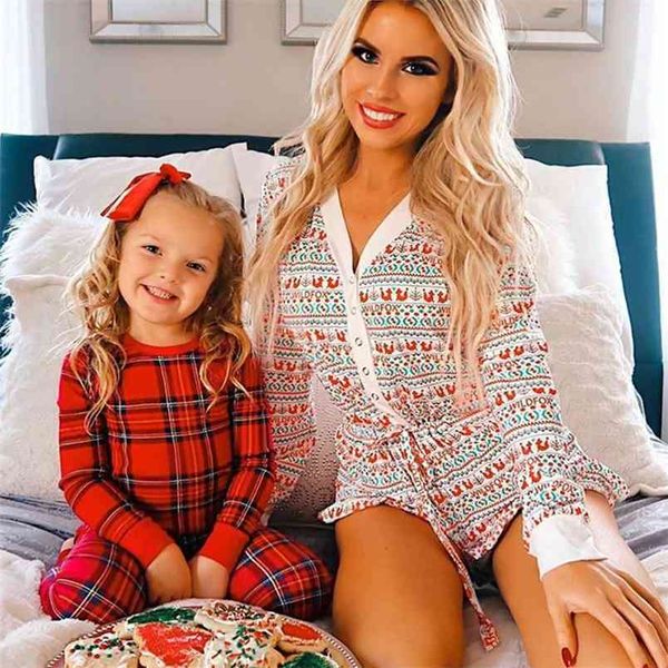 autumn long sleeve playsuits women casaul v neck button slim short rompers christmas print lace up jumpsuit ladies overalls 210522, Black;white
autumn long sleeve playsuits women casaul v neck button slim short rompers christmas print lace up jumpsuit ladies overalls 210522, Black;white