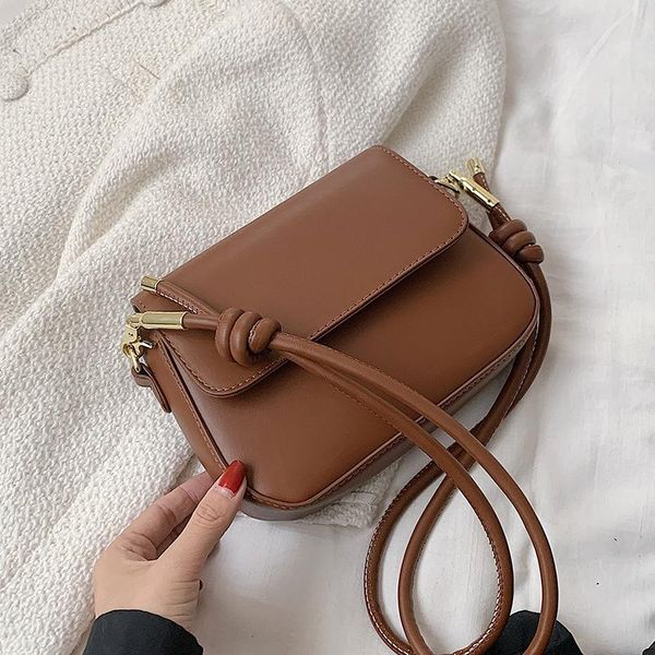 evening bags european and american ladies retro shoulder bag 2021 female messenger fashion simple single small square 
evening bags european and american ladies retro shoulder bag 2021 female messenger fashion simple single small square